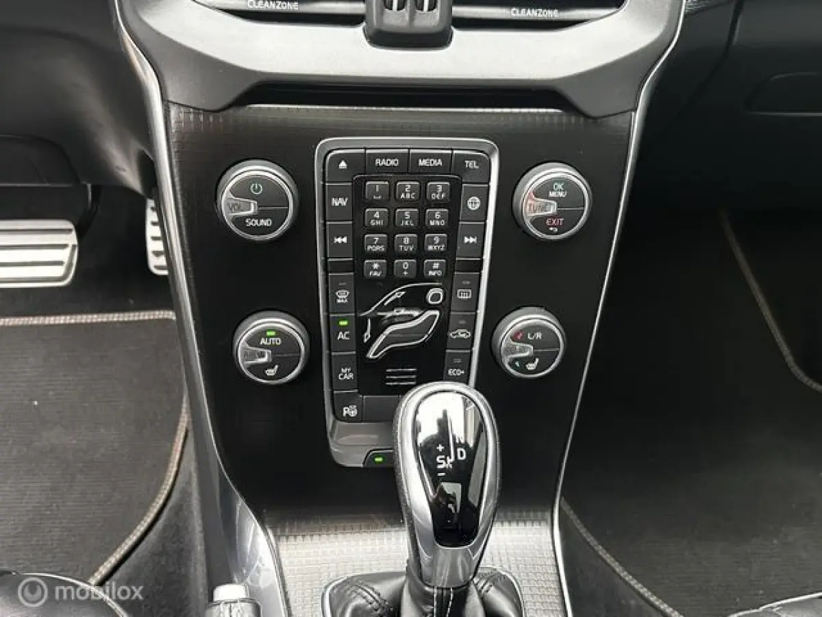 2.0 T4 R-Design / Panoramadak / Vol leder