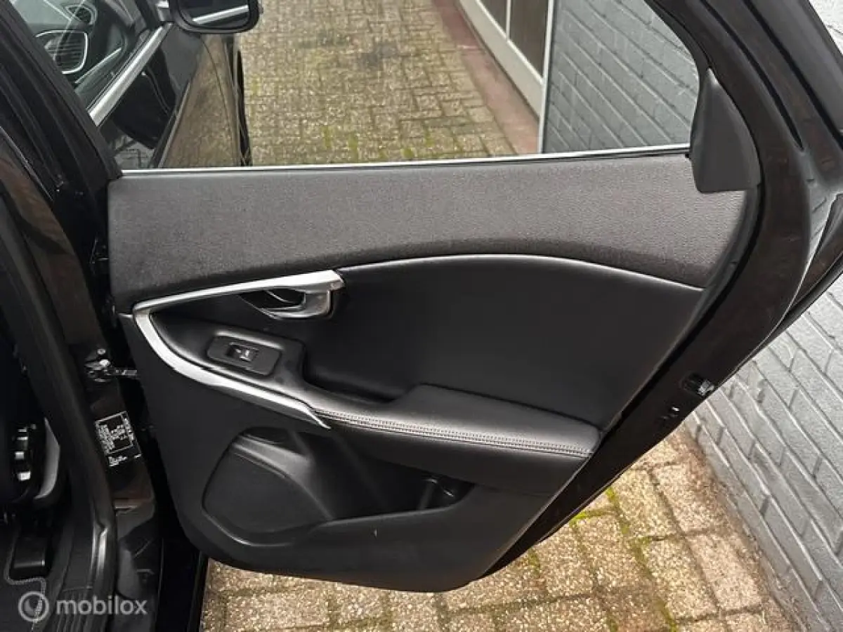 2.0 T4 R-Design / Panoramadak / Vol leder
