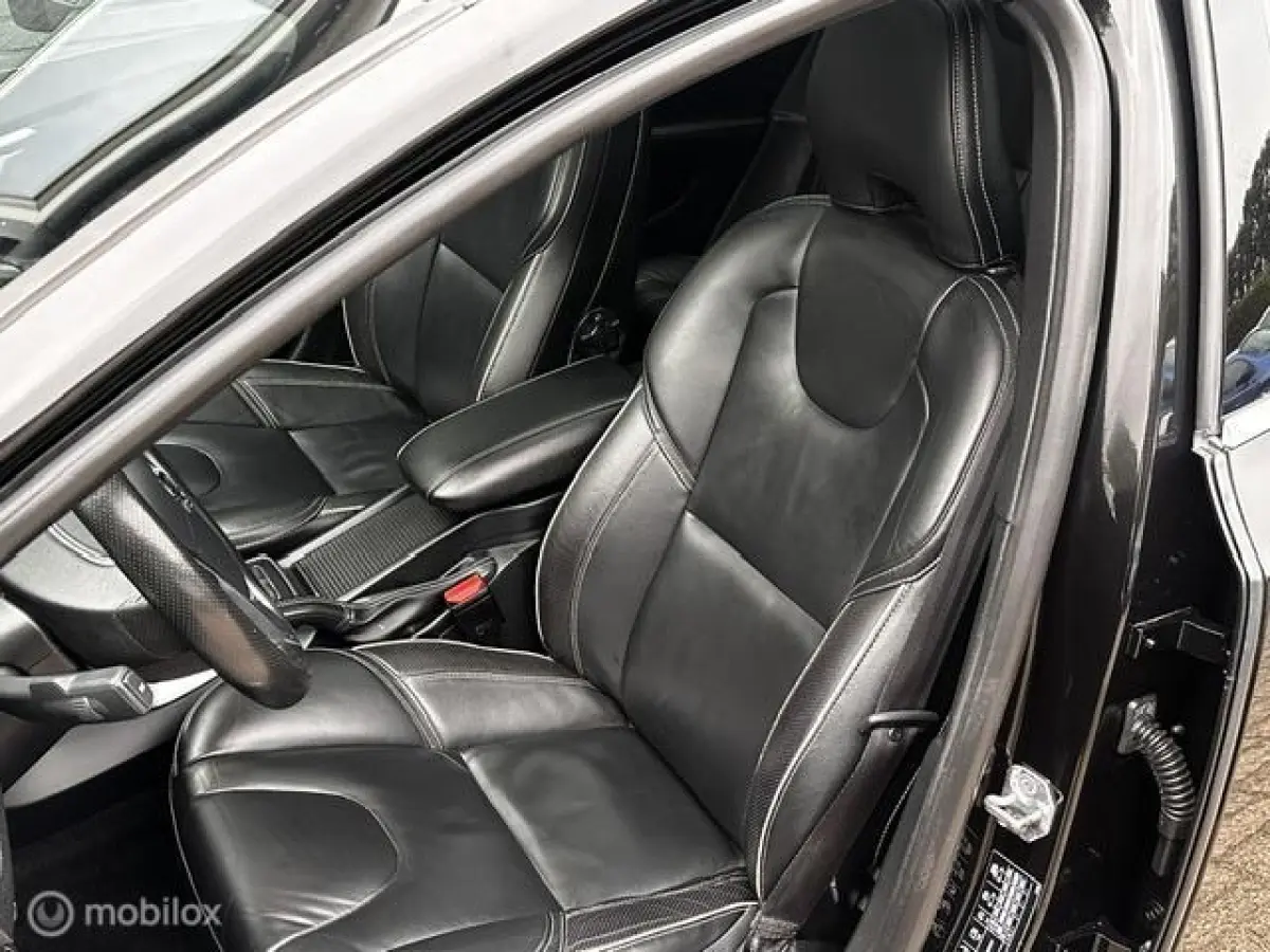 2.0 T4 R-Design / Panoramadak / Vol leder