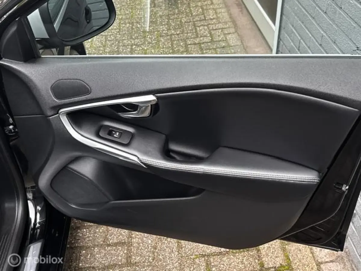 2.0 T4 R-Design / Panoramadak / Vol leder