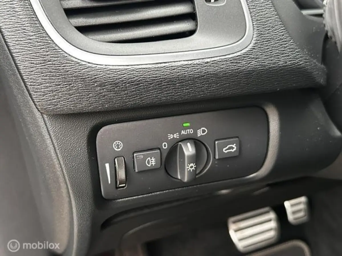 2.0 T4 R-Design / Panoramadak / Vol leder