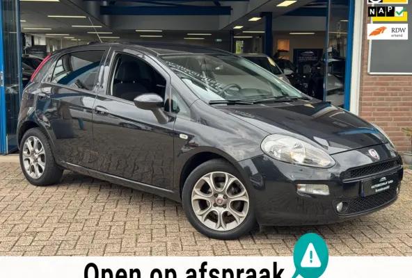 0.9 TwinAir Lounge 2017 ZWART AIRCO APK NAP!