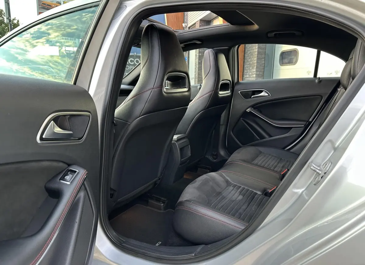 220 4matic AMG PANO/AUTOMAAT/STOELVW/XENON