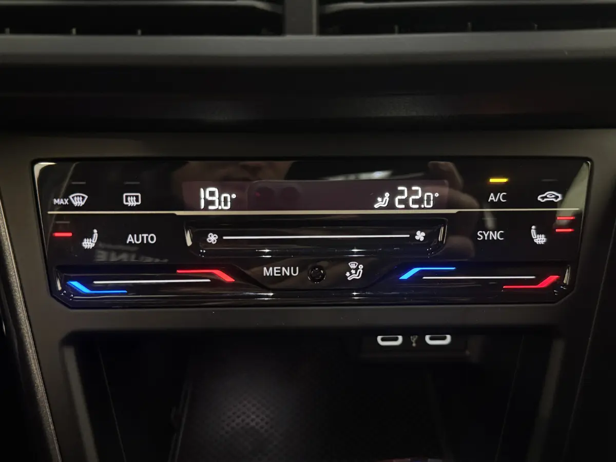 GTI 2.0 TSI 210PK DSG GTI-SPORT VIRTUAL/LED/CARPLAY