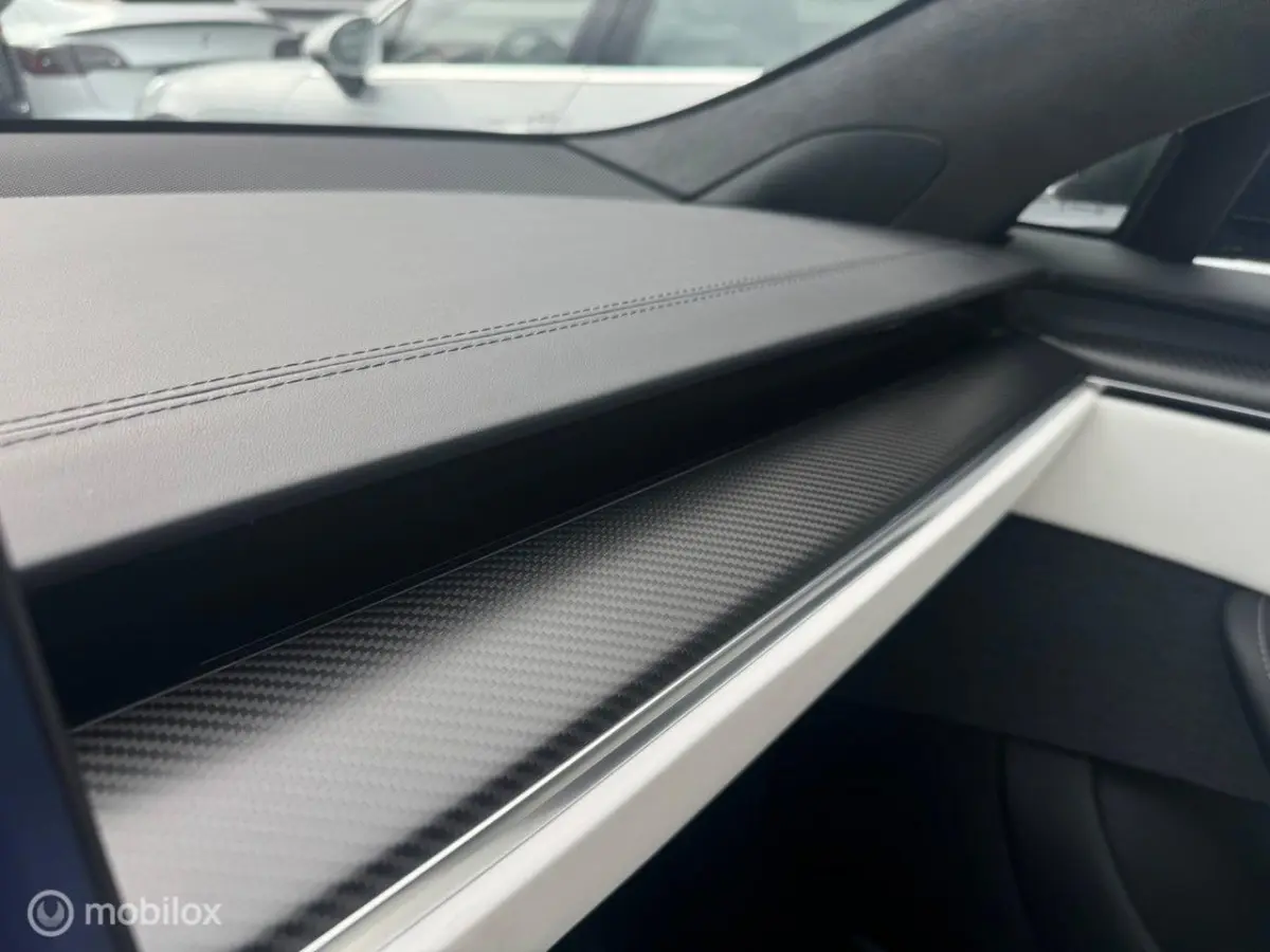 Plaid AWD 90 kWh FSD, Yoke, HW4