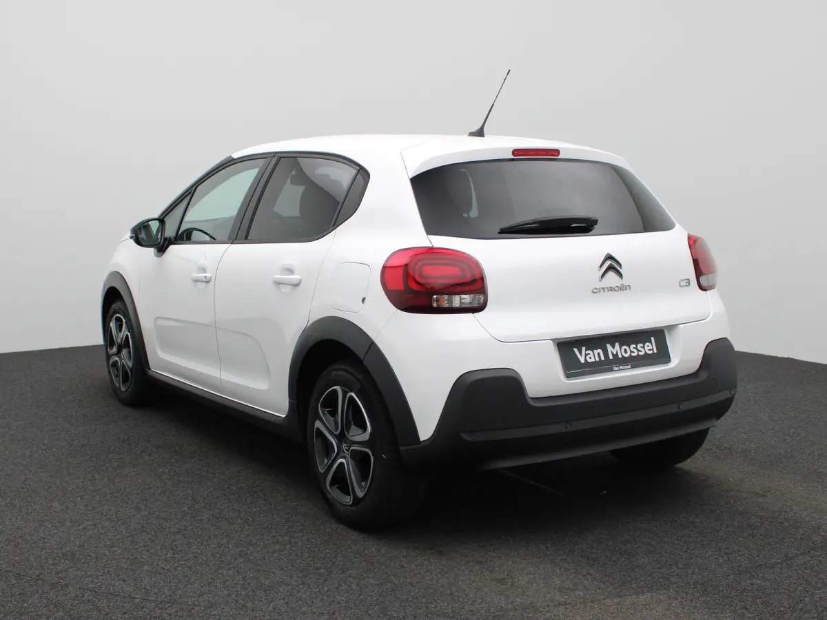 1.2 PureTech Feel | WORDT VERWACHT | APPLE CARPLAY | ANDROID AUTO | DAB RADIO | BLUETOOTH | CLIMATE CONTROL | CRUISE CONTROL | NAVIGATIE | LED DAGRIJVERLICHTING | GETINTE RUITEN | AIRCO |