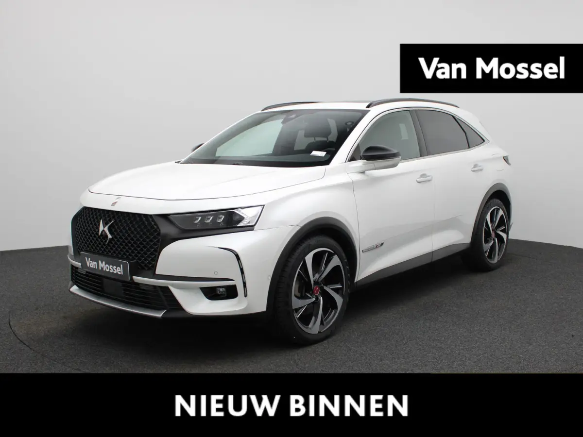 E-Tense Performance Line | PANORAMADAK | ACHTERUITRIJCAMERA | APPLE CARPLAY | ANDROID AUTO | STOELVERWARMING | HALF-LEDER | FOCAL ELECTRA GELUIDSSYSTEEM | LED VERLICHTING | NAVIGATIE | PARKE