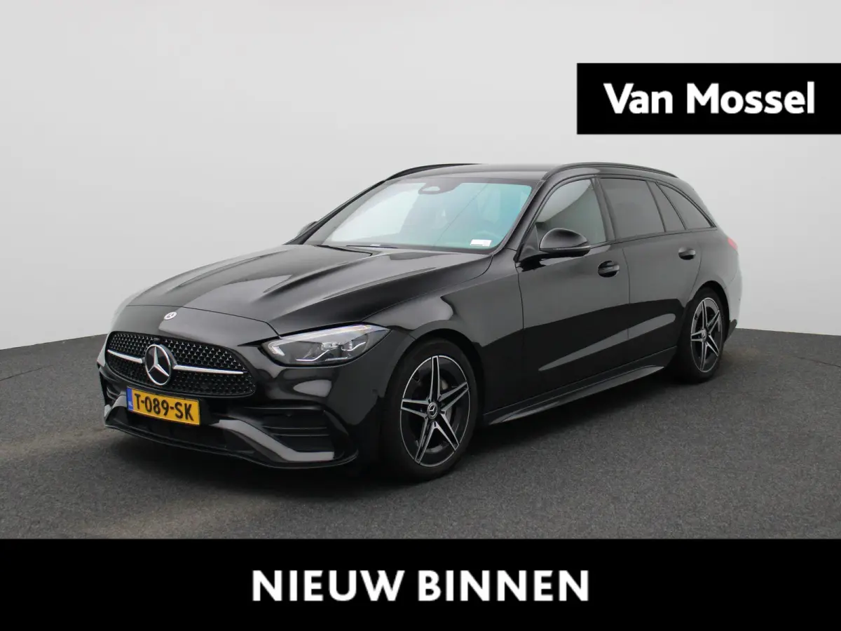 180 AMG Line | ACHTERUITRIJCAMERA | STOELVERWARMING | SFEERVERLICHTING | ELEKTRISCHE ACHTERKLEP | LED VERLICHTING | NAVIGATIE | PARKEERSENSOREN | ELEKTRISCH VERSTELBARE VOORSTOELEN | DAB RAD