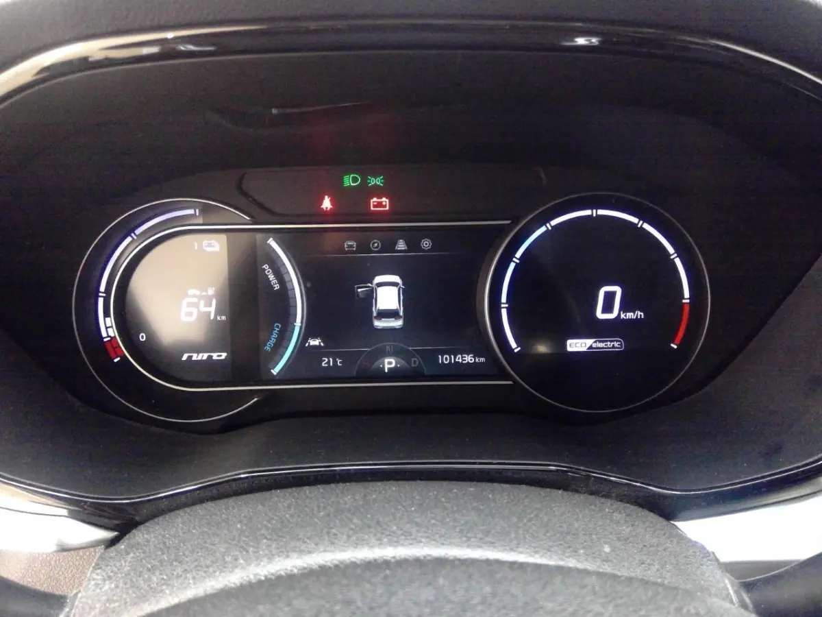 DynamicPlusLine 64 kWh|SOH 98,5%|Schuif/kantel|Stoel verwarming!
