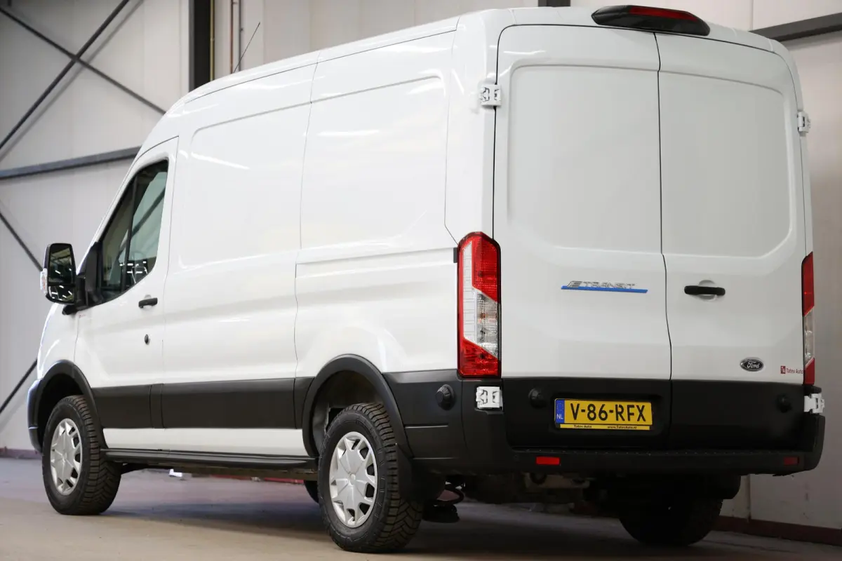 350 L2H2 Trend 68 kWh