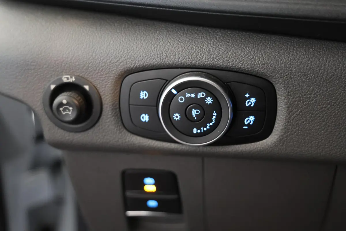 350 L2H2 Trend 68 kWh
