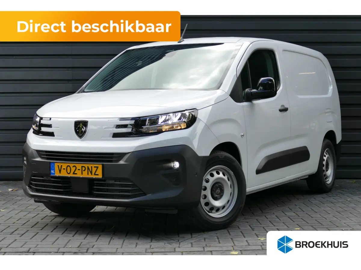 Standaard - Elektrisch | Elektrisch verstelbare en verwarmbare buitenspiegels | Parkeersensoren achter | Verwarmbare voorstoelen