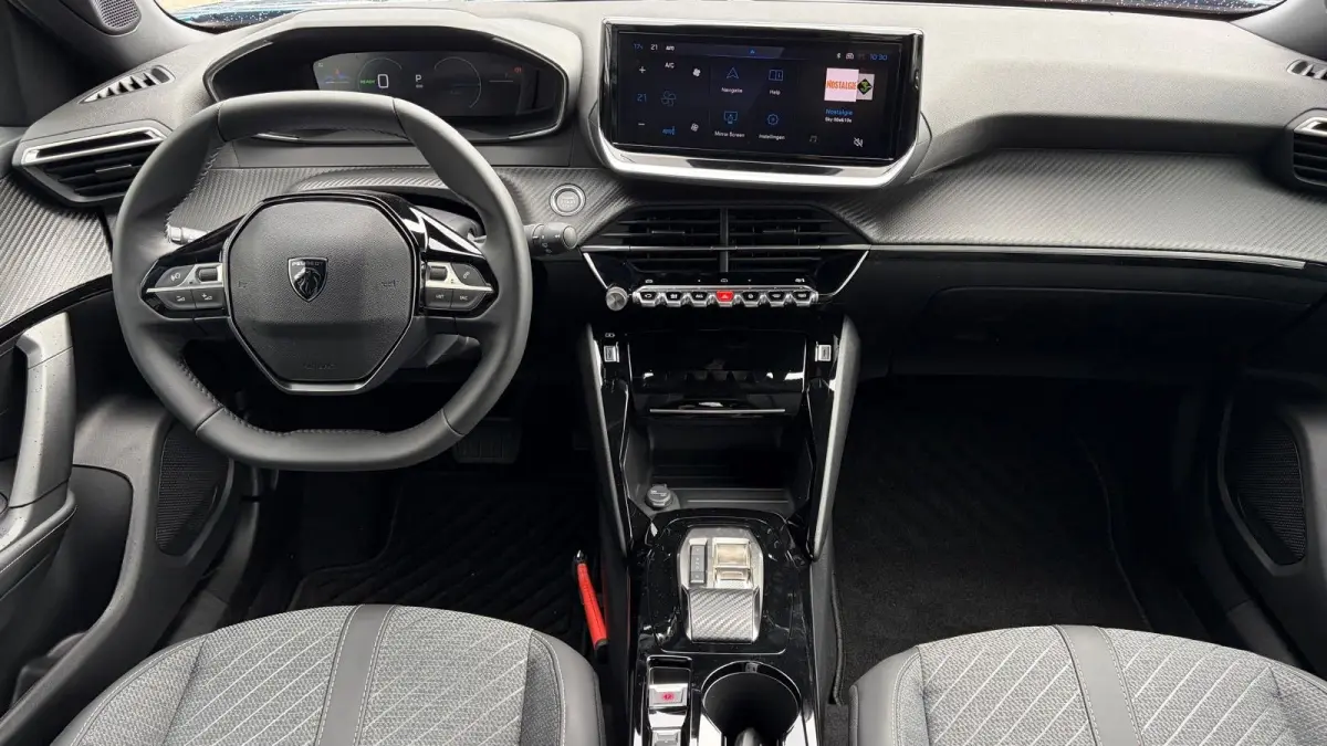 Allure | Active Safety Brake met camera en radar (automatisch noodremsysteem) met Distance Alert (waarschuwing dreigende aanrijding) | Advanced Active Safety Brake met camera en radar | Clim