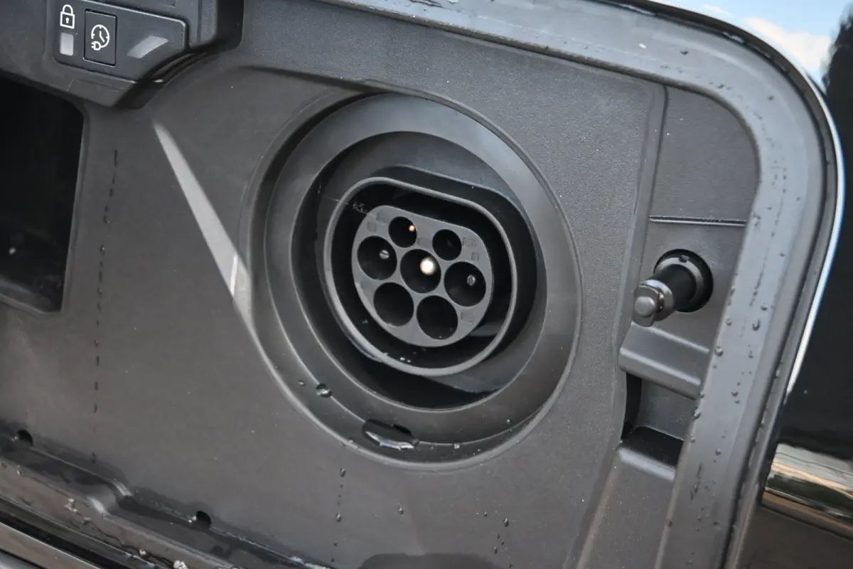 GT | Adaptieve cruise control met Stop&Go functie | LED 3D-achterlichten | Pack Safety Plus
