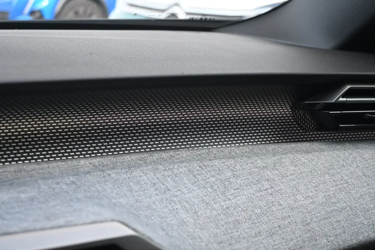 GT | Adaptieve cruise control met Stop&Go functie | LED 3D-achterlichten | Pack Safety Plus
