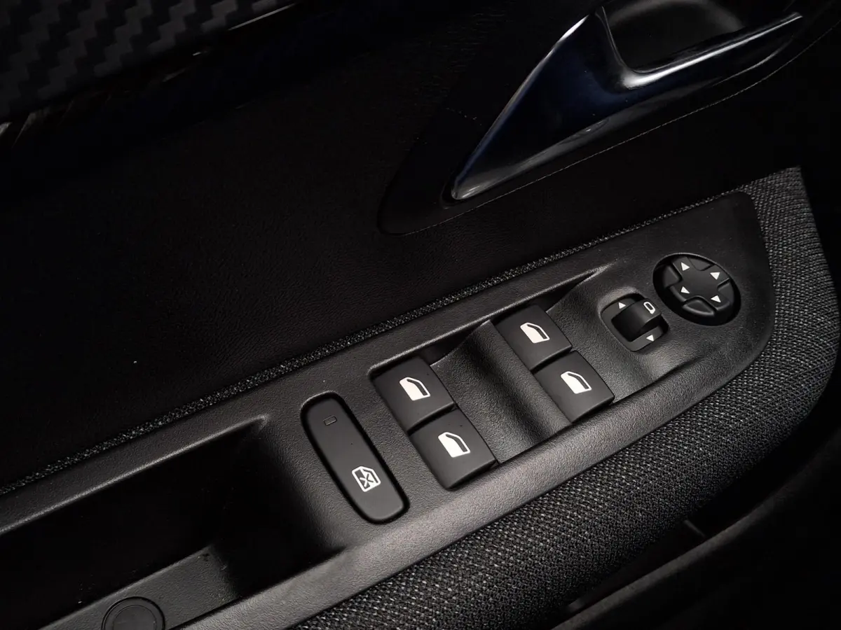 1.2 Hybrid 110 e-DCS6 Style | Automaat | Parkeerhulp | Cruise Control | Apple CarPlay/Android Auto
