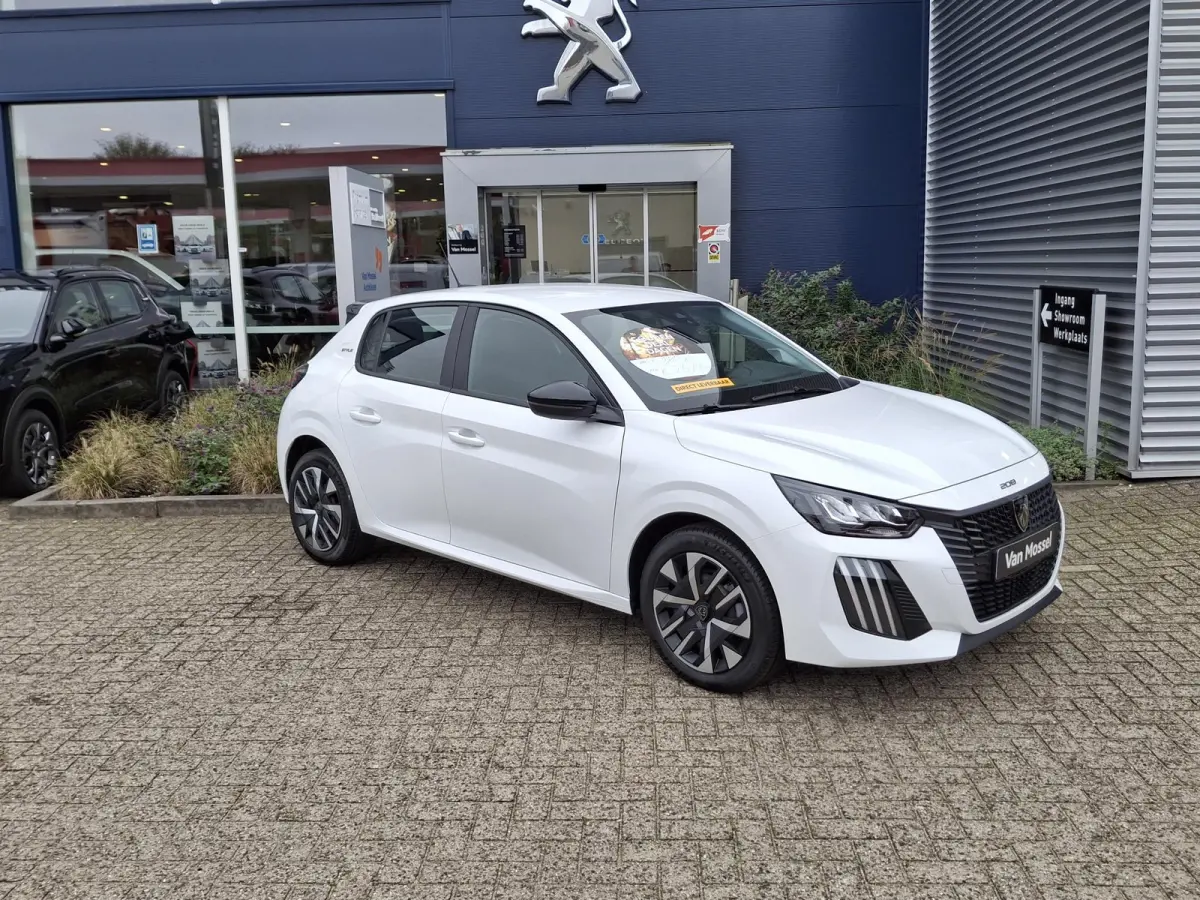 1.2 Hybrid 110 e-DCS6 Style | Automaat | Parkeerhulp | Cruise Control | Apple CarPlay/Android Auto