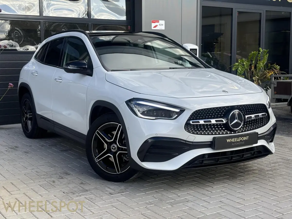 250 e AMG|Pano|Sfeer|CarPlay|Stoelverwar