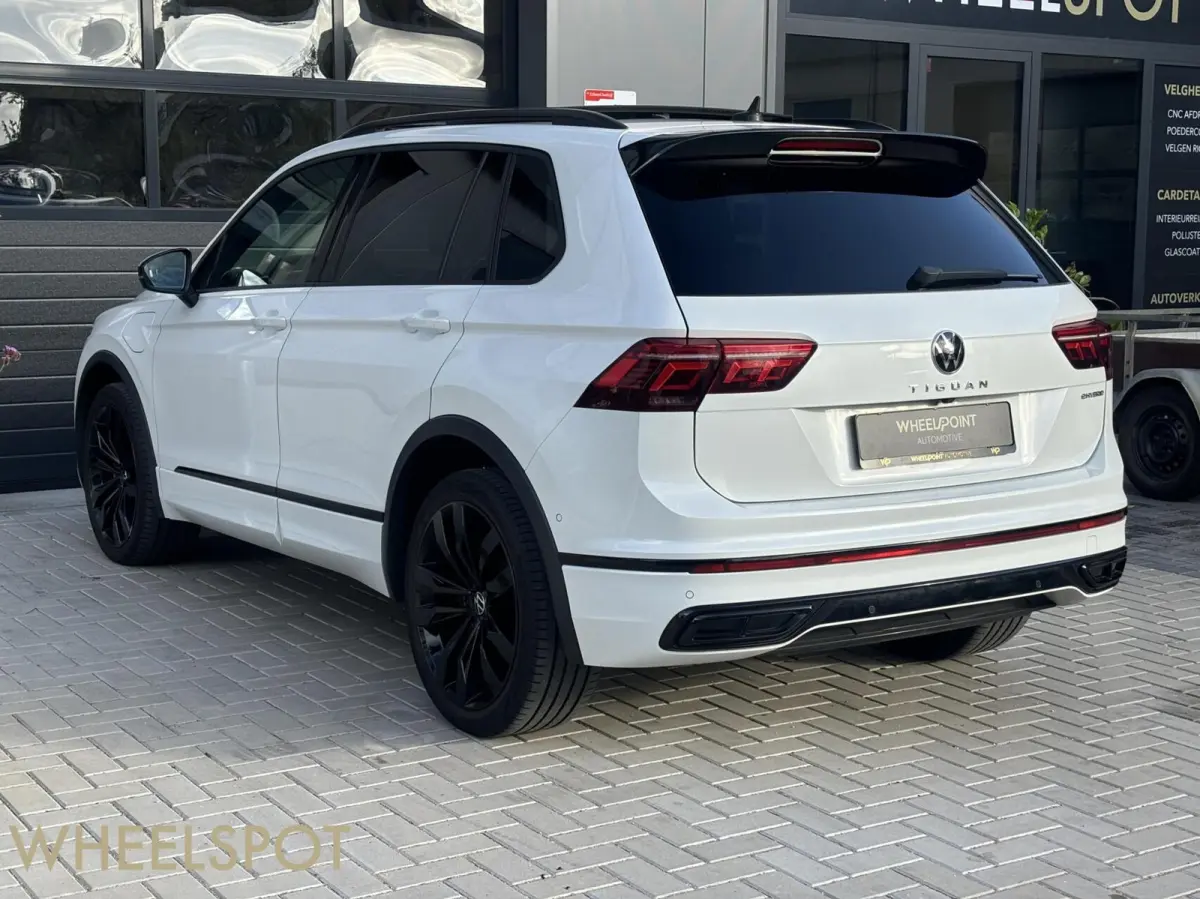 1.4 TSI eHybrid R-Line|HEADUP|PANO|Carplay
