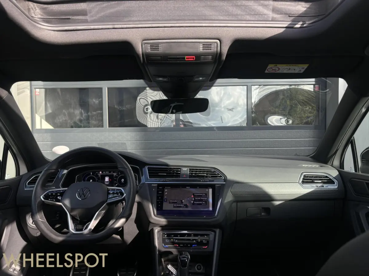 1.4 TSI eHybrid R-Line|HEADUP|PANO|Carplay
