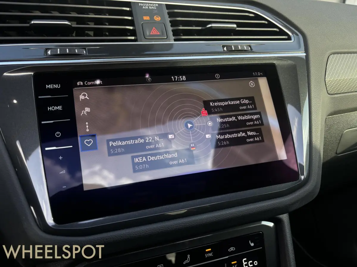 1.4 TSI eHybrid R-Line|HEADUP|PANO|Carplay