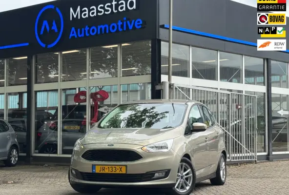 1.0 Titanium Facelift Airco Cruise Luxe uitvoering NWE APK