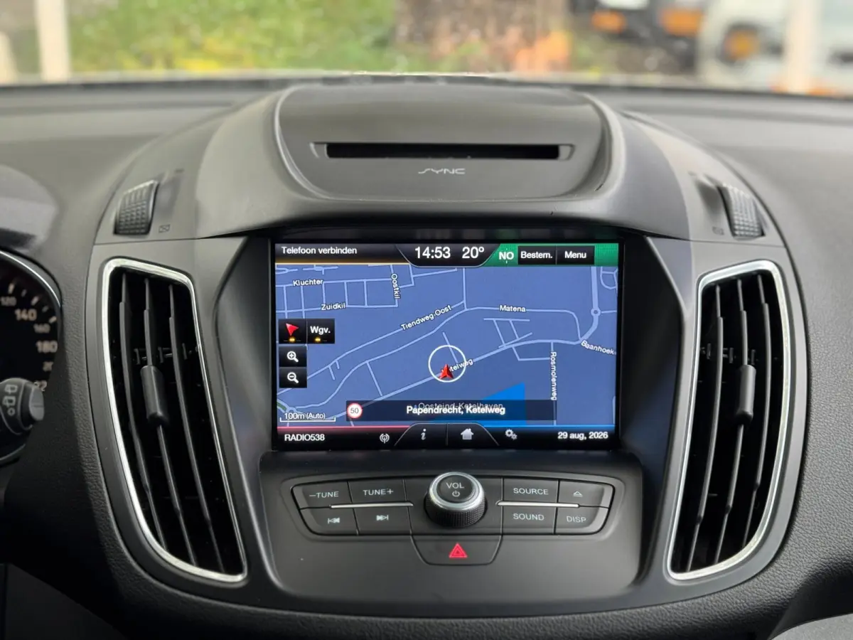1.0 Titanium Facelift Airco Cruise Luxe uitvoering NWE APK