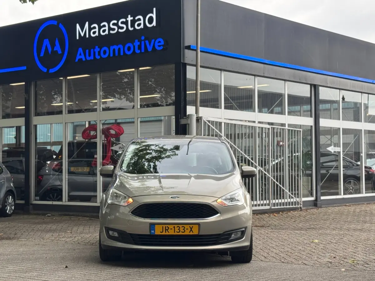 1.0 Titanium Facelift Airco Cruise Luxe uitvoering NWE APK