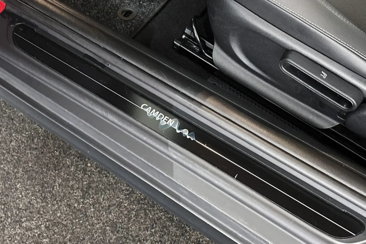 Camden Go Edition 33 kWh SOH 97% Apple CarPlay Achteruitrijcamera Sportstoelen Stoelverwarming