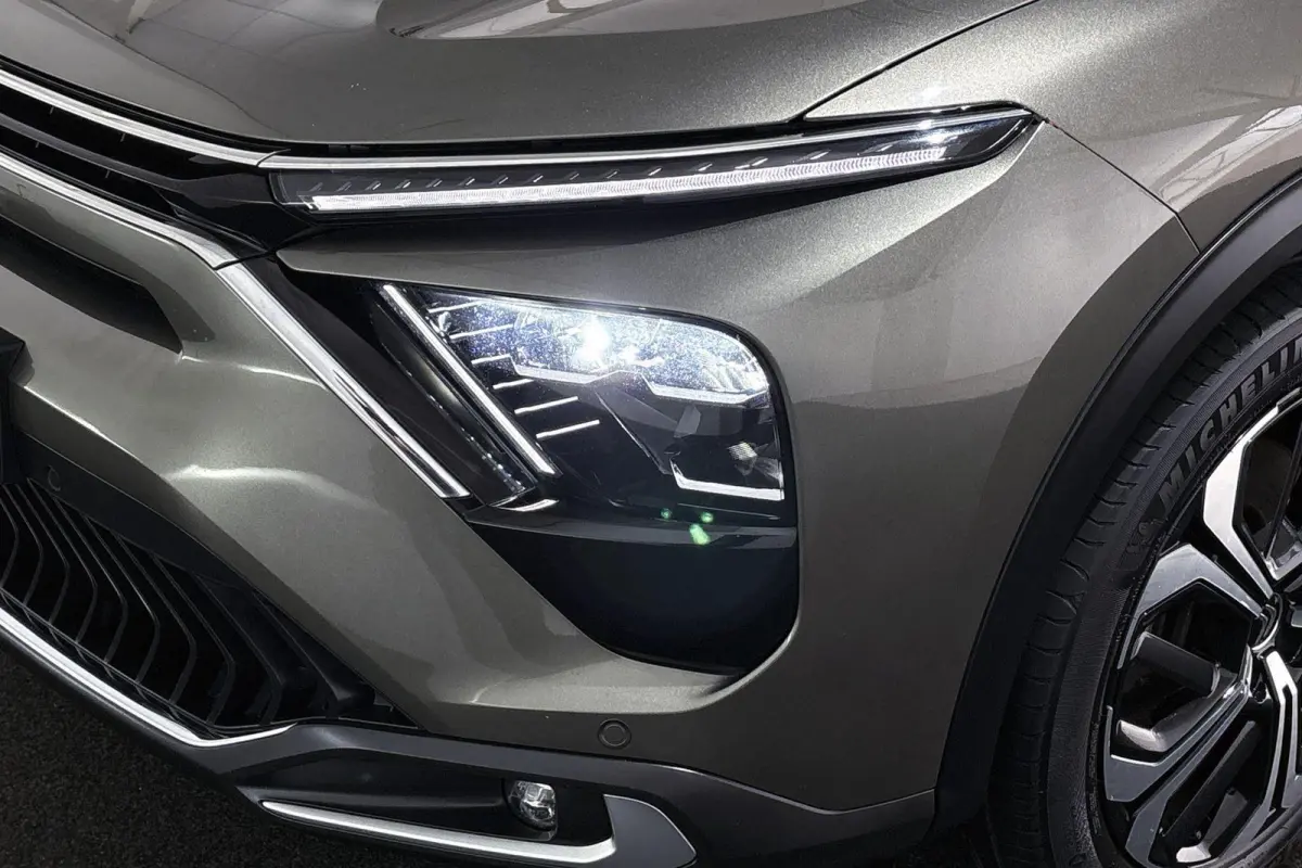 1.6 Plug-in Hybrid 225 Shine Panoramadak 360 Camera Memory