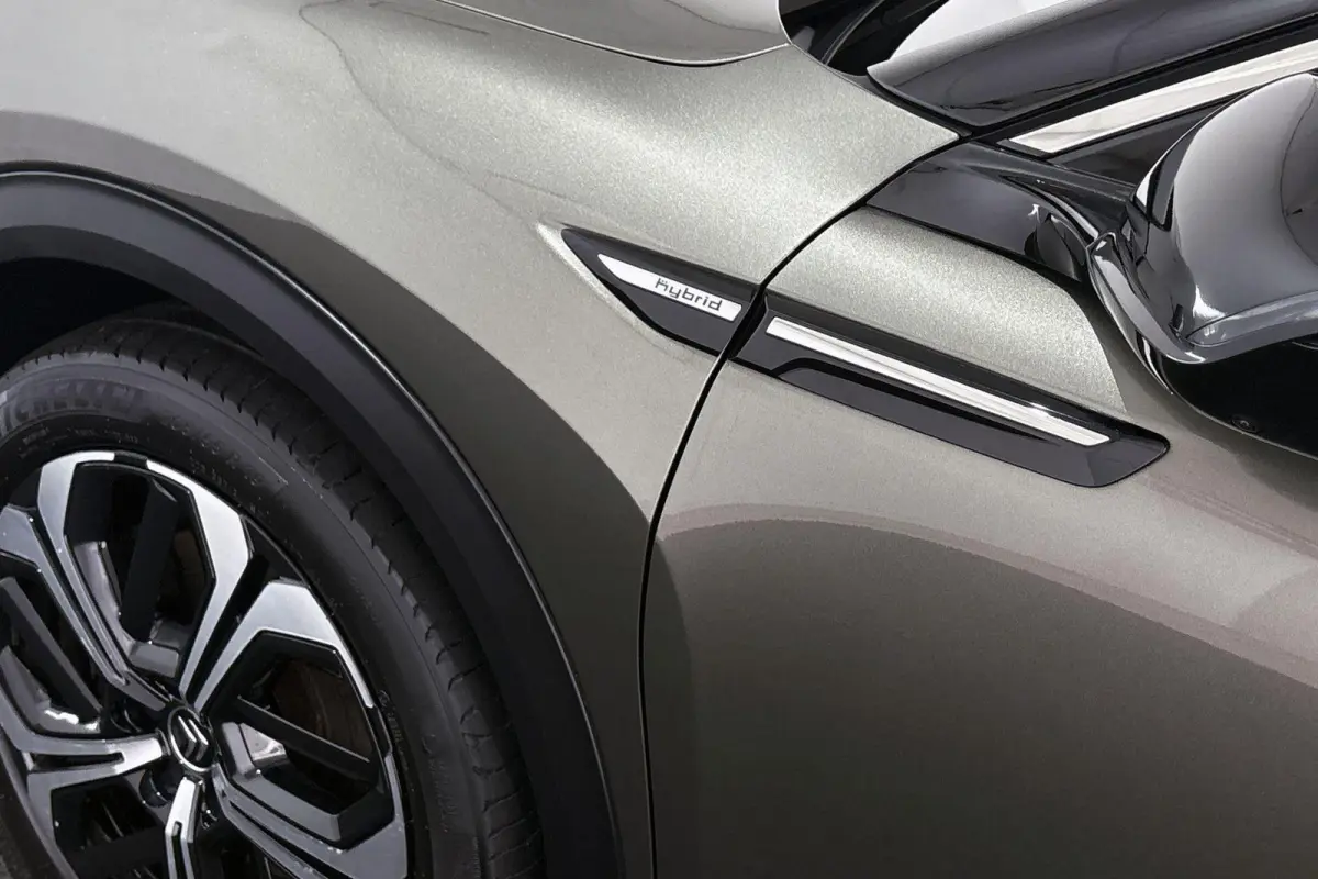 1.6 Plug-in Hybrid 225 Shine Panoramadak 360 Camera Memory