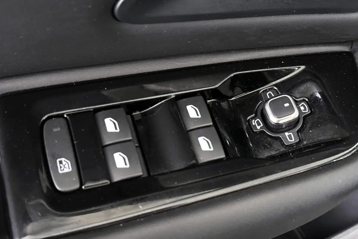 1.6 Plug-in Hybrid 225 Shine Panoramadak 360 Camera Memory