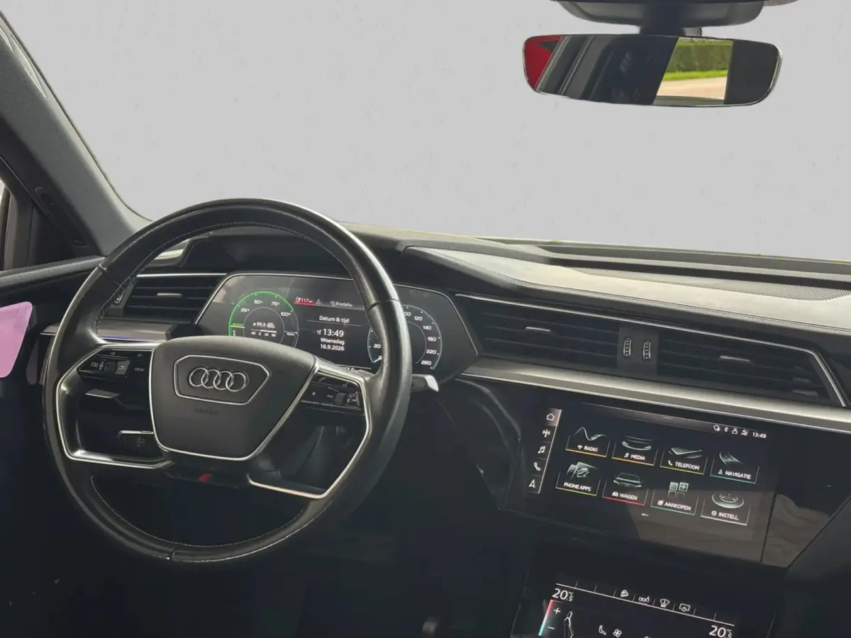 55 quattro edition 95 kWh S-Line 91%SoH(Dealer ondH, Panorama, Camera, Head-up, B&O, Carplay, Etc)