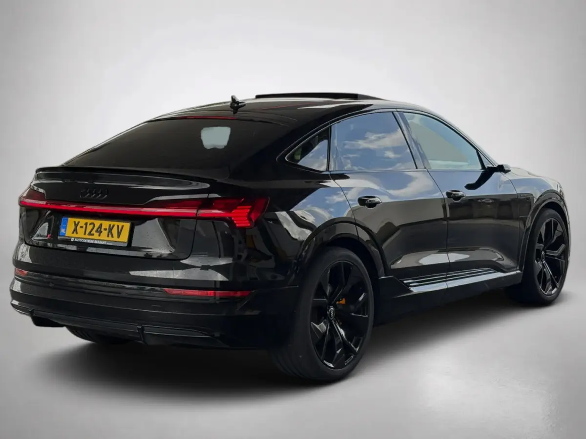 55 quattro edition 95 kWh S-Line 91%SoH(Dealer ondH, Panorama, Camera, Head-up, B&O, Carplay, Etc)