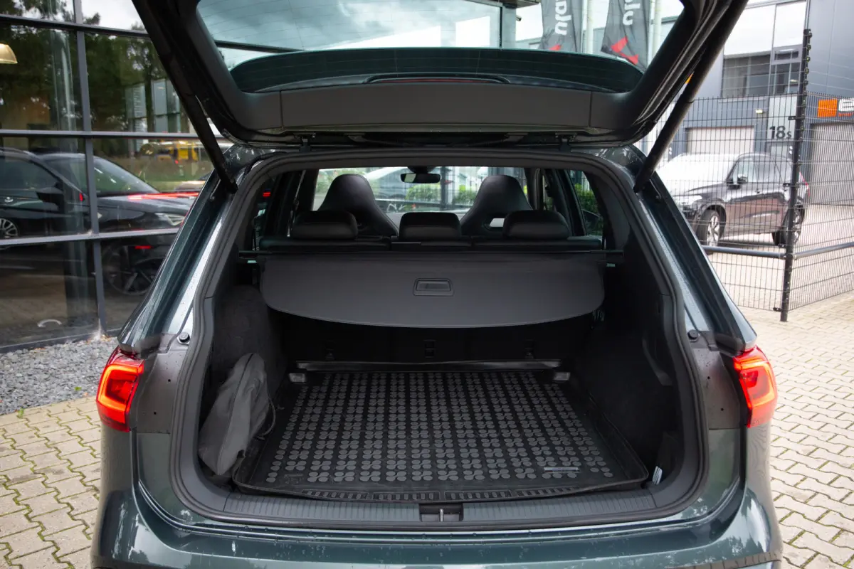 1.4 TSI e-Hybrid PHEV FR Business , SOH 100%, Panoramadak, Trekhaak, Adap. cruise,