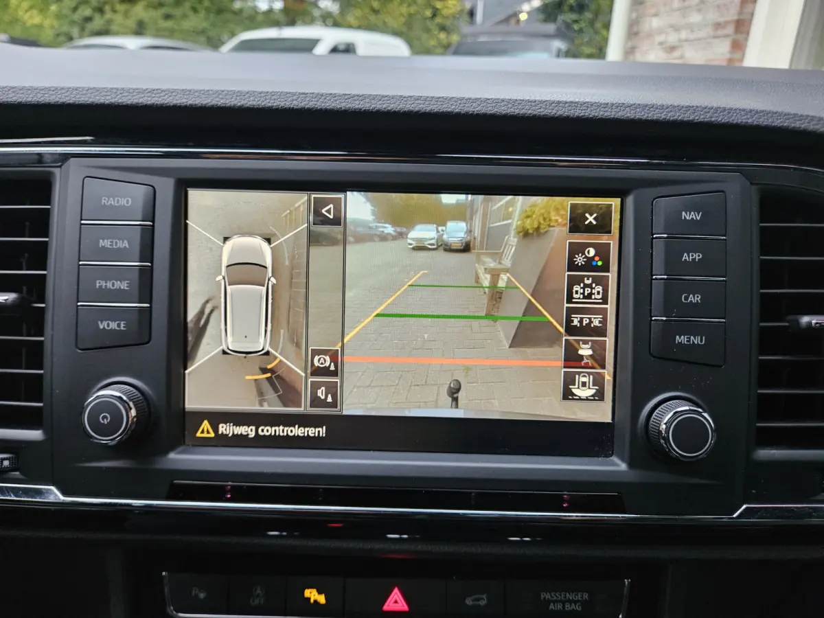 1.5 TSI FR Business Intense Trekhaak! 150PK! LED! Schuif/Panoramadak! Carplay!