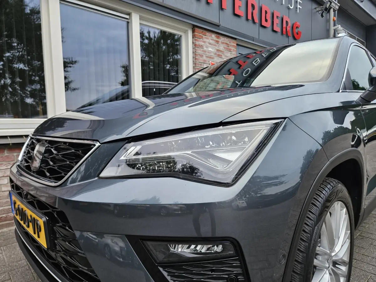 1.5 TSI FR Business Intense Trekhaak! 150PK! LED! Schuif/Panoramadak! Carplay!
