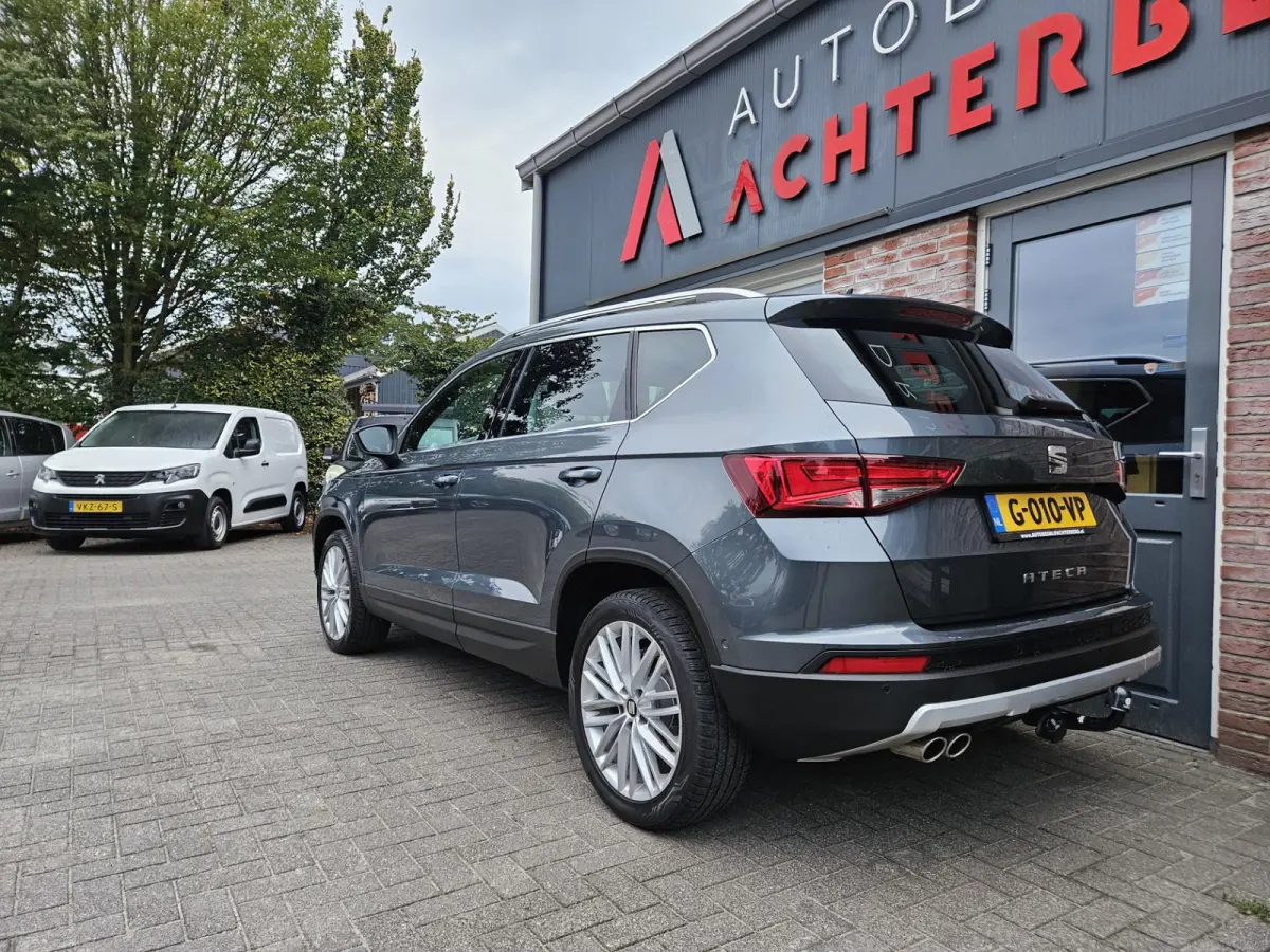 1.5 TSI FR Business Intense Trekhaak! 150PK! LED! Schuif/Panoramadak! Carplay!