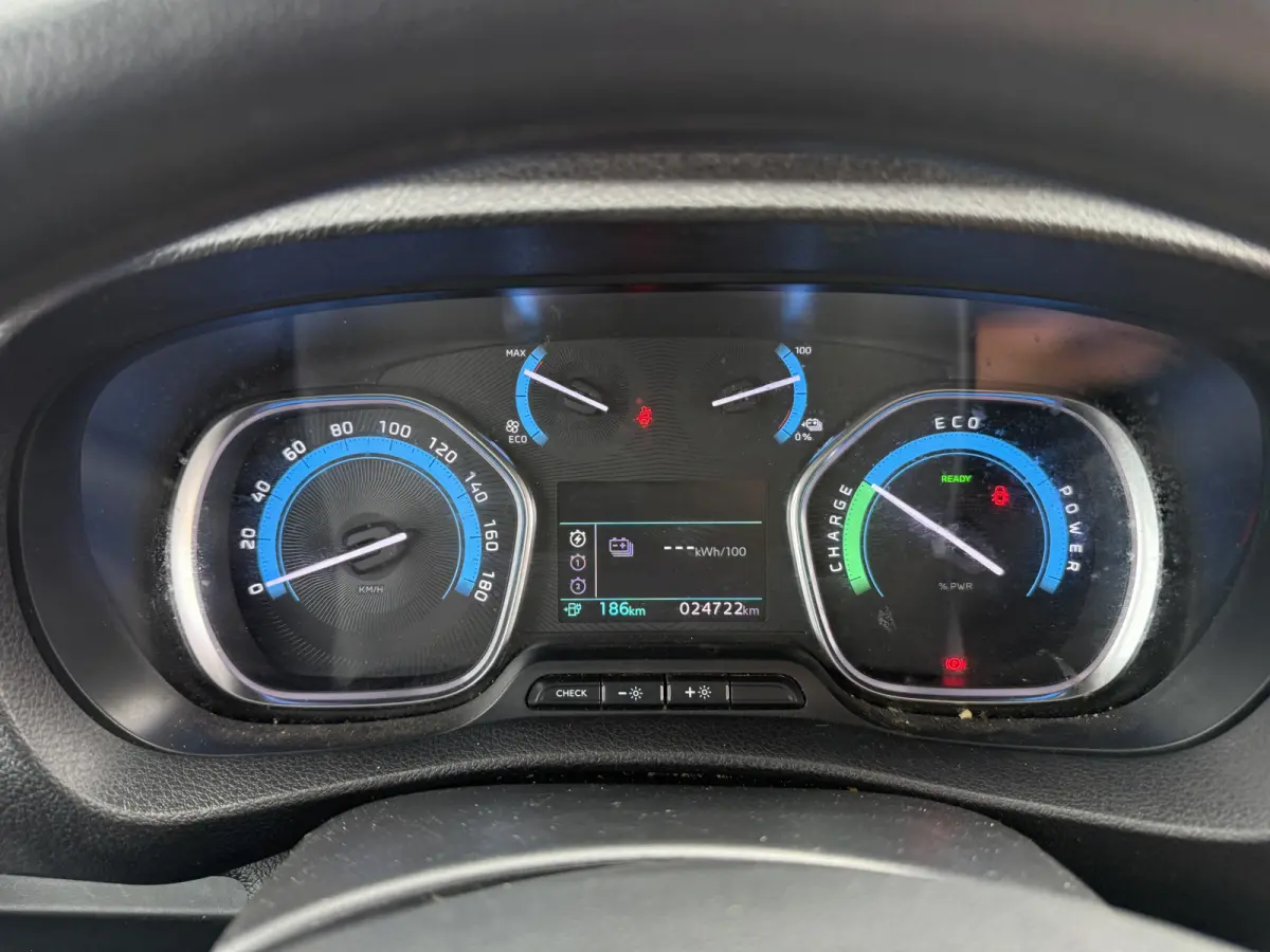 Worker 75kWh 136PK L3 348km WLTP EV Snelladen Climate control Cruise control Laadkabel