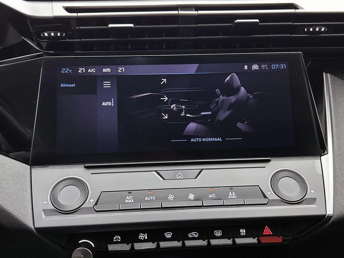 Active Pack Business | 1e-Eig.| Navi |  ECC | comfortstoel(en)  | Apple Carplay/Android Auto | Virtual Cockpit | Cruise Control | DAB |