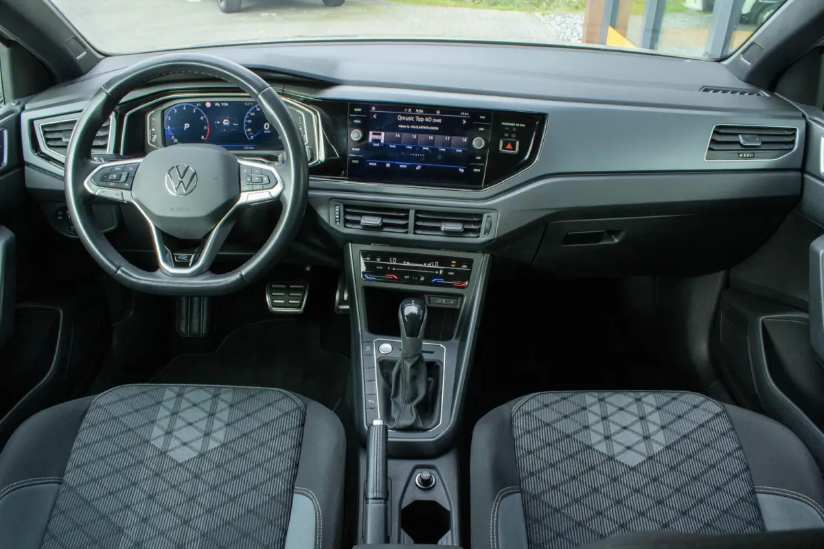 1.0 TSI R-Line|Camera|Carplay|Adaptive Cruise