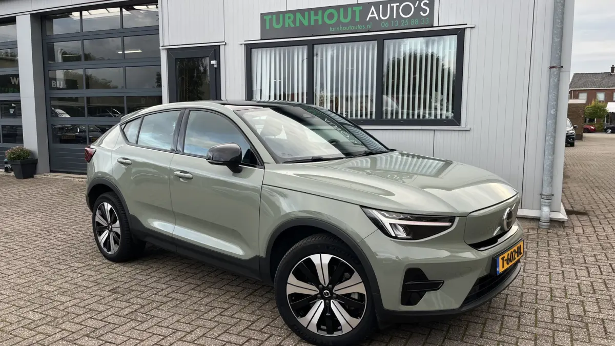 Recharge Plus 69 kWh | Panoramadak | achteruitrij camera | keyless entry | stuur verwarmd | dodehoekdetectie met correctie | Audio installatie premium | SOH 95%