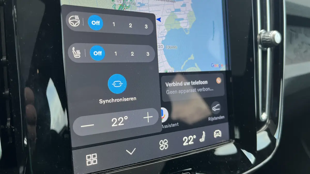 Recharge Plus 69 kWh | Panoramadak | achteruitrij camera | keyless entry | stuur verwarmd | dodehoekdetectie met correctie | Audio installatie premium | SOH 95%