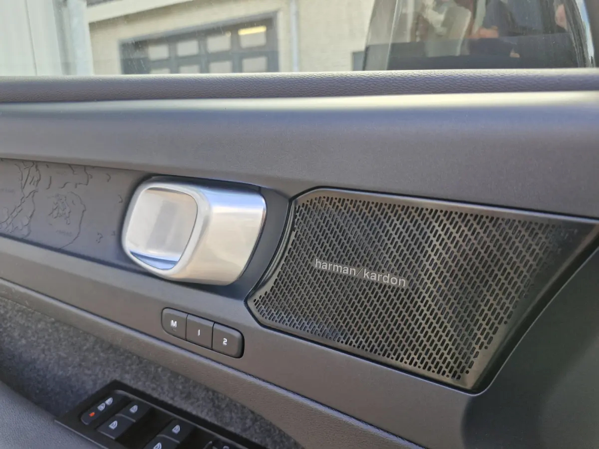 Recharge Twin Intro Edition 78 kWh | Crystal White Pearl | getinten ramen | warmte pomp