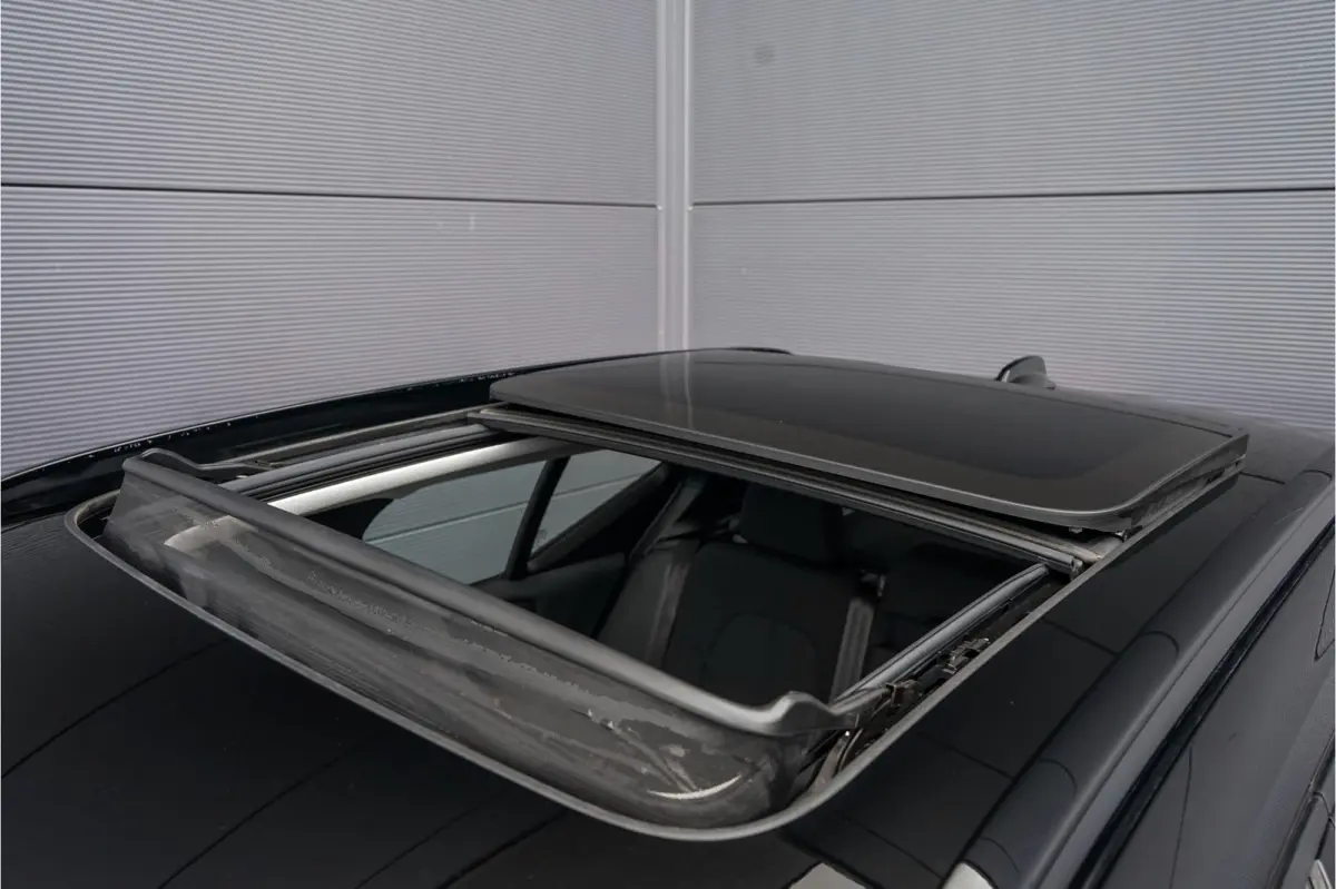 1.5 T4 Pano 360° Camera H/K Trekhaak CarPlay