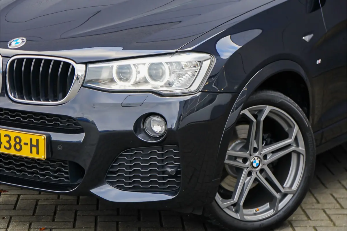 xDrive20i M-Sport Navi Trekhaak 20" Ori NL