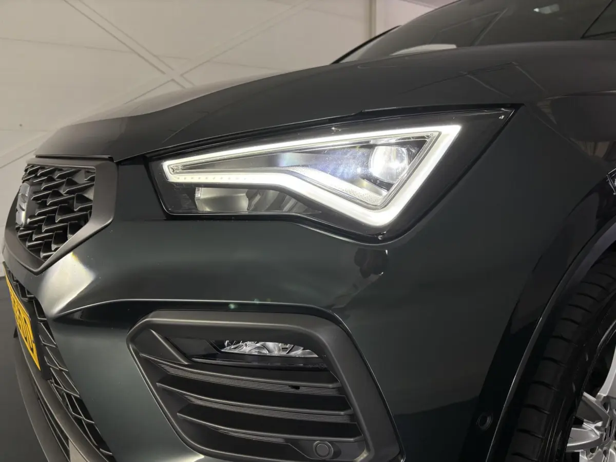 1.5 TSI FR Business Intense,Pano,Stoelverw.,LED
