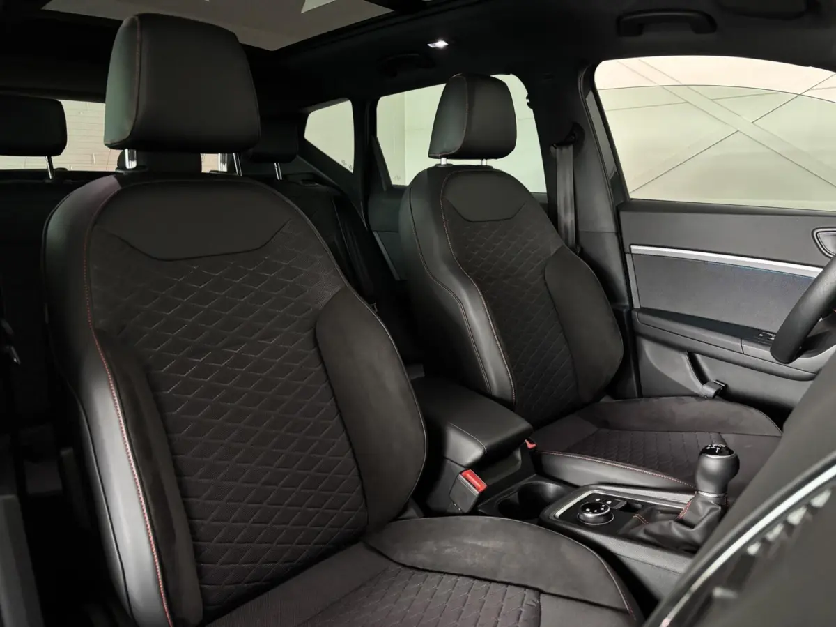 1.5 TSI FR Business Intense,Pano,Stoelverw.,LED
