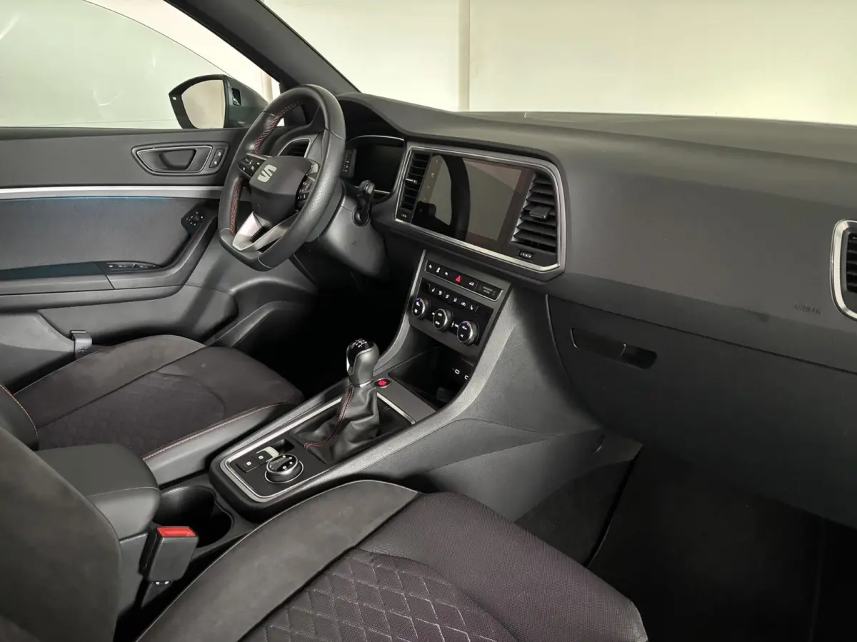 1.5 TSI FR Business Intense,Pano,Stoelverw.,LED