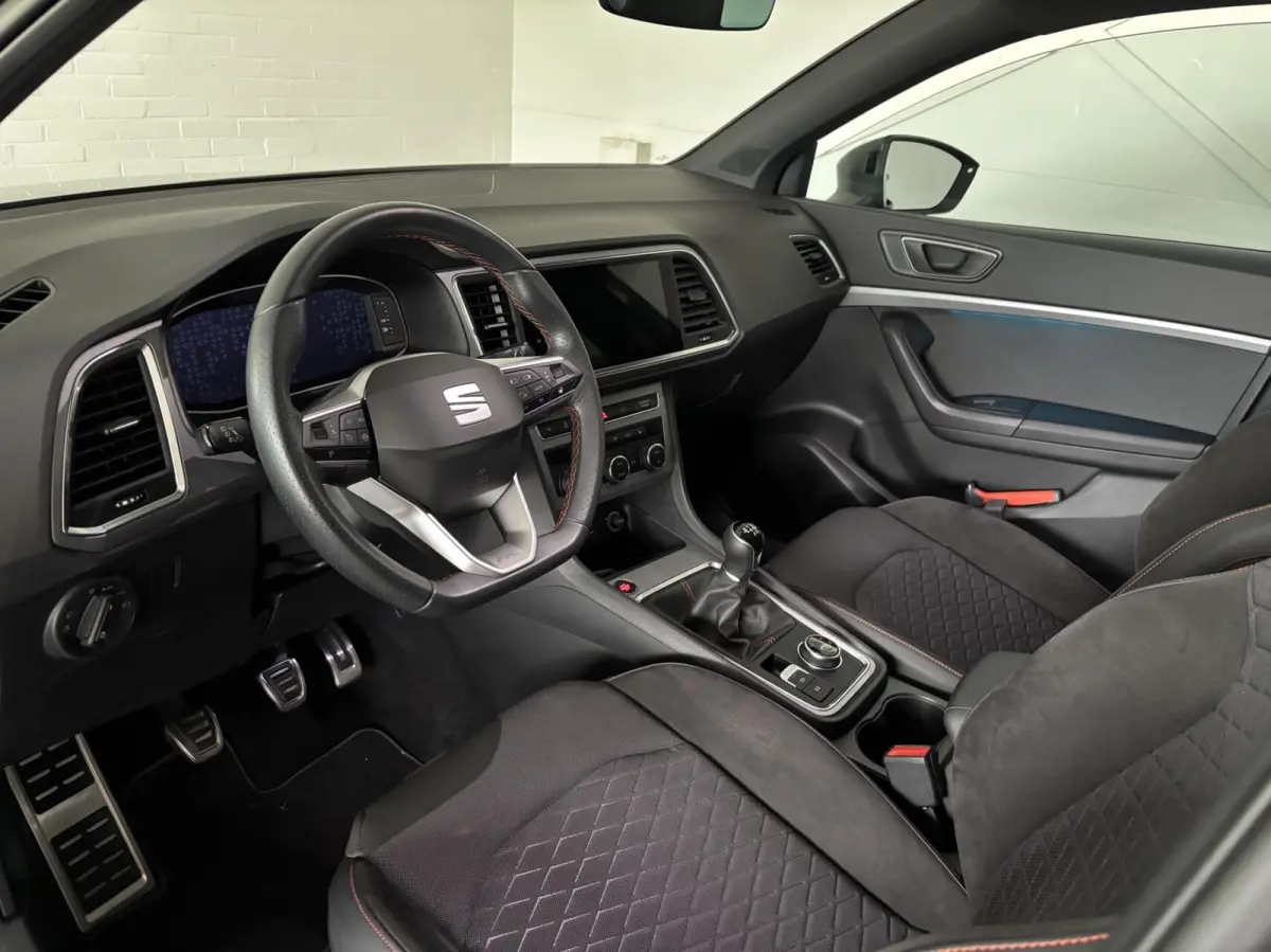 1.5 TSI FR Business Intense,Pano,Stoelverw.,LED